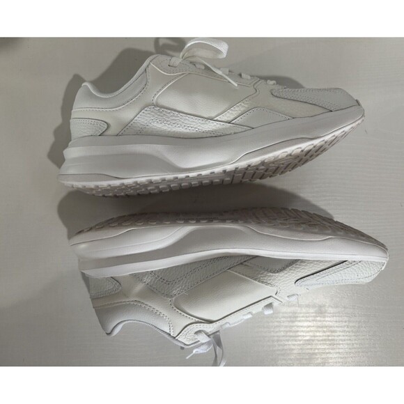 Under Armour Women’s Edge LTHR Low Trainers Sneakers Sports Shoes - Picture 2 of 6